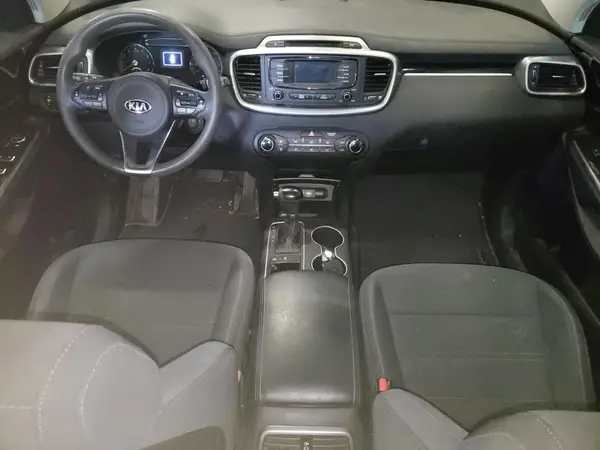 5XYPGDA55JG374031 2018 KIA SORENTO - Image 8