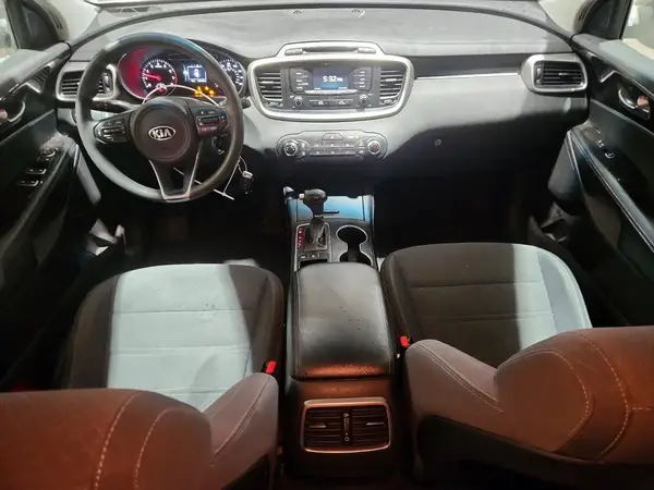 5XYPGDA55JG374210 2018 KIA SORENTO - Image 8