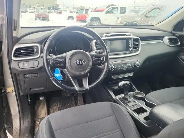 5XYPGDA55JG382534 2018 KIA SORENTO - Image 8