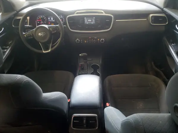 5XYPGDA55JG404676 2018 KIA SORENTO - Image 8