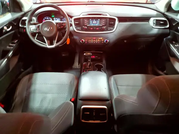 5XYPGDA55JG408596 2018 KIA SORENTO - Image 8