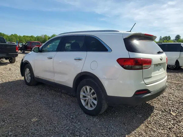 5XYPGDA55JG418061 2018 KIA SORENTO - Image 2