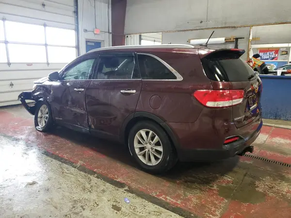 5XYPGDA55JG430503 2018 KIA SORENTO - Image 2