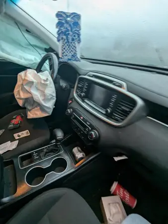 5XYPGDA55KG433404 2019 KIA SORENTO - Image 8