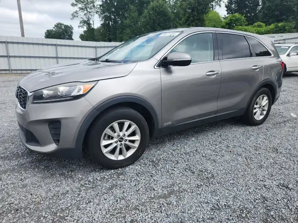 5XYPGDA55KG440823 2019 KIA SORENTO - Image 1