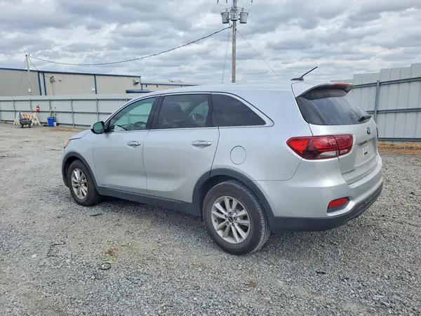 5XYPGDA55KG443690 2019 KIA SORENTO - Image 2