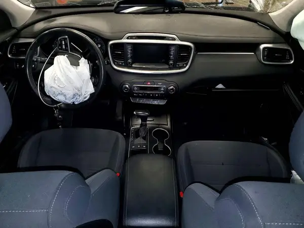 5XYPGDA55KG454270 2019 KIA SORENTO - Image 8