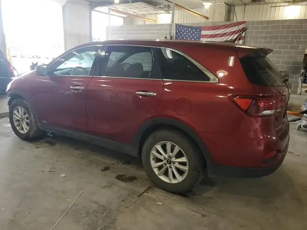 5XYPGDA55KG469173 2019 KIA SORENTO - Image 2