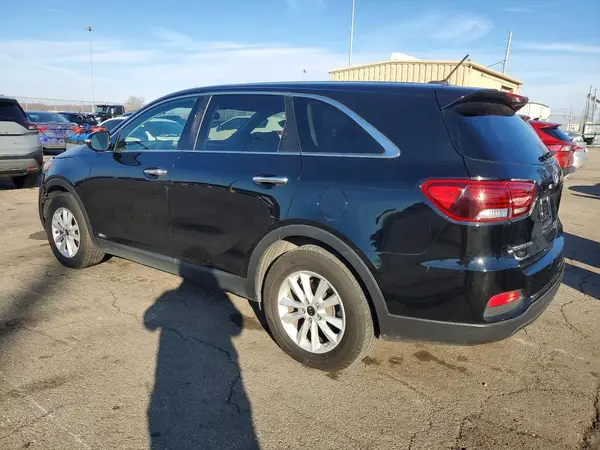 5XYPGDA55KG470615 2019 KIA SORENTO - Image 2