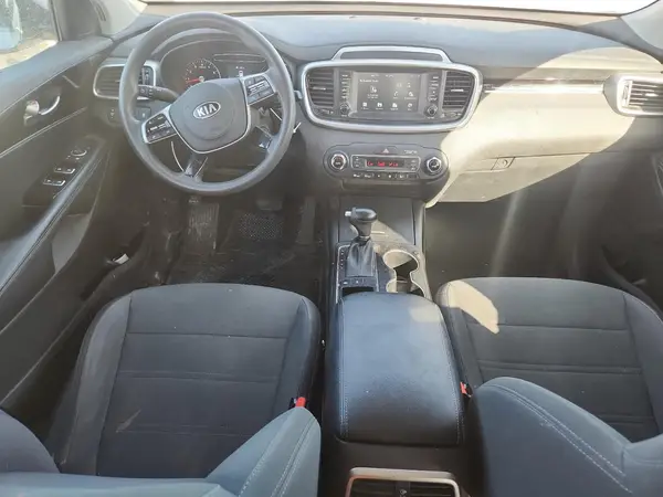 5XYPGDA55KG482098 2019 KIA SORENTO - Image 8