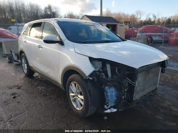 5XYPGDA55KG487527 2019 KIA SORENTO - Image 1