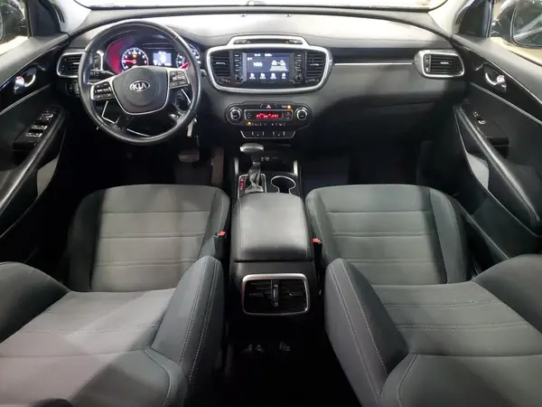 5XYPGDA55KG494865 2019 KIA SORENTO - Image 8