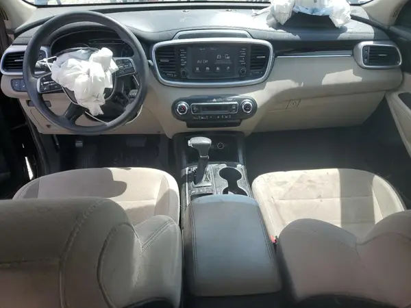 5XYPGDA55KG508599 2019 KIA SORENTO - Image 8