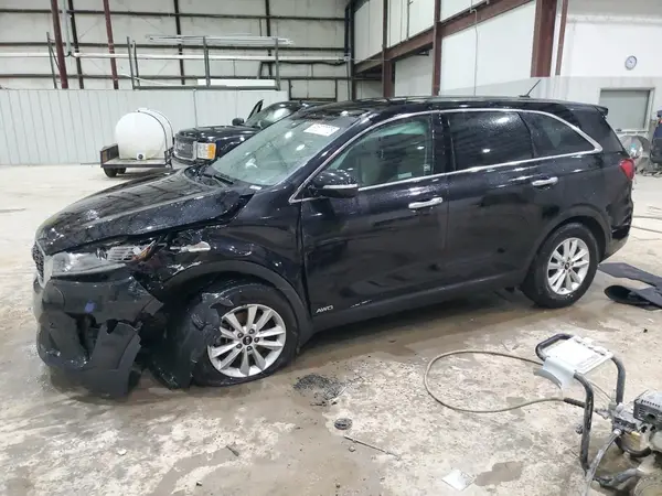 5XYPGDA55KG523958 2019 KIA SORENTO - Image 1