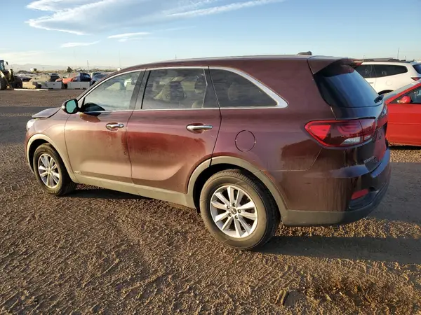5XYPGDA55KG530750 2019 KIA SORENTO - Image 2