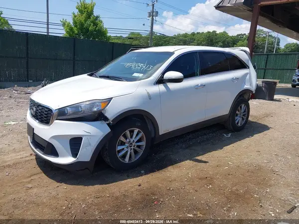 5XYPGDA55KG551064 2019 KIA SORENTO - Image 2