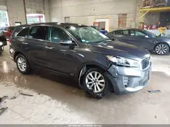 5XYPGDA55KG557477 2019 KIA SORENTO