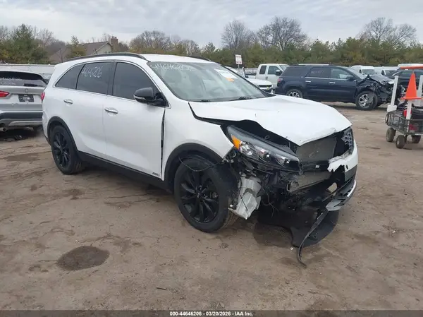 5XYPGDA55KG583769 2019 KIA SORENTO - Image 1
