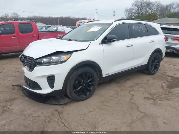 5XYPGDA55KG583769 2019 KIA SORENTO - Image 2