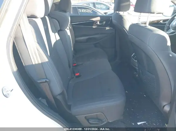 5XYPGDA55KG593007 2019 KIA SORENTO - Image 8