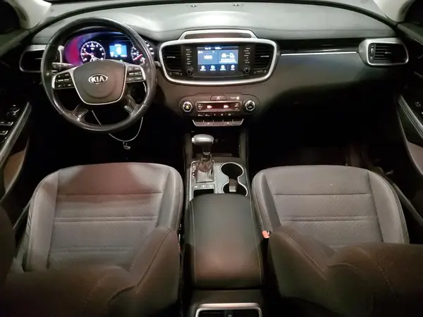 5XYPGDA55KG609030 2019 KIA SORENTO - Image 8