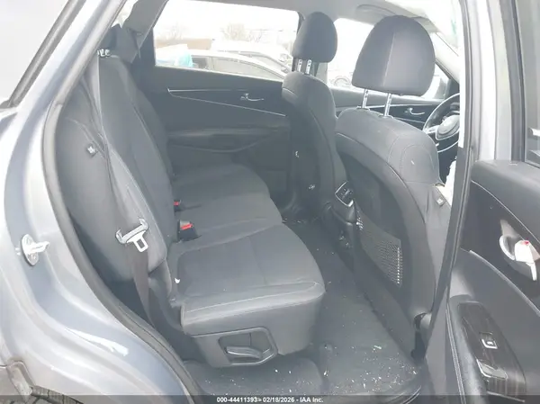 5XYPGDA55LG636293 2020 KIA SORENTO - Image 8