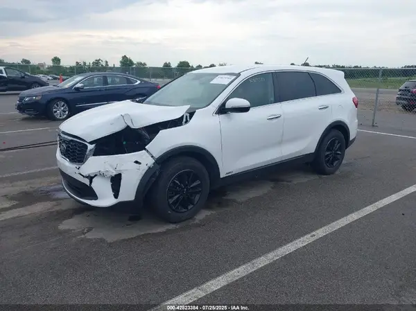 5XYPGDA55LG636651 2020 KIA SORENTO - Image 2