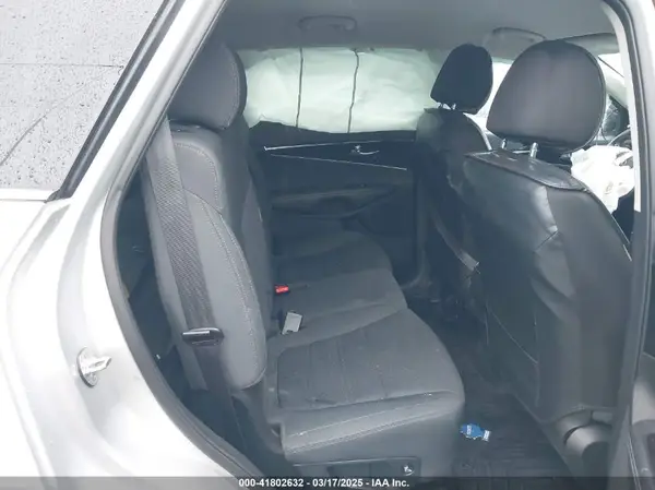 5XYPGDA55LG667883 2020 KIA SORENTO - Image 8