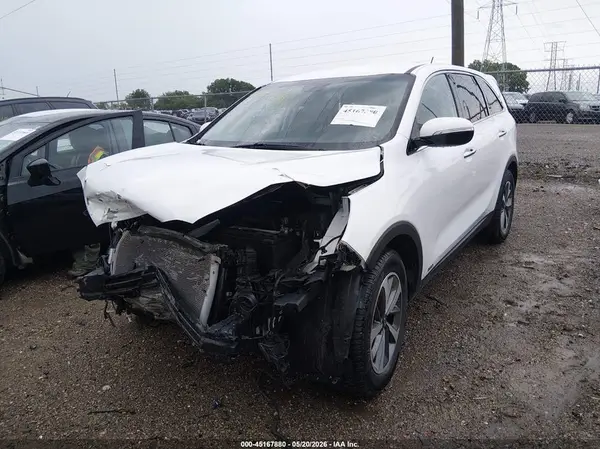 5XYPGDA55LG681251 2020 KIA SORENTO - Image 2