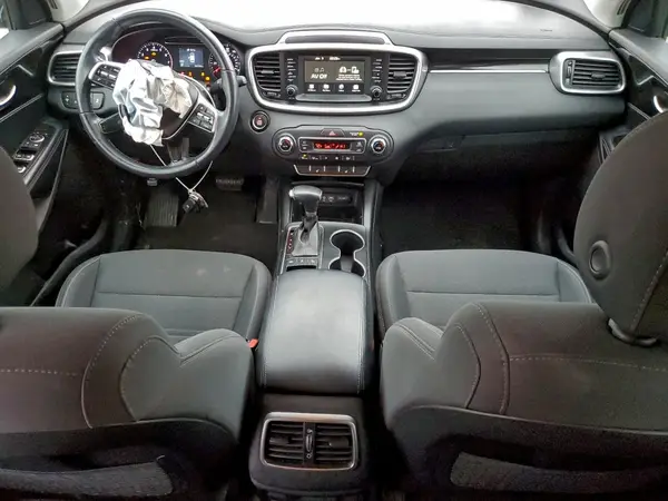 5XYPGDA55LG684473 2020 KIA SORENTO - Image 8