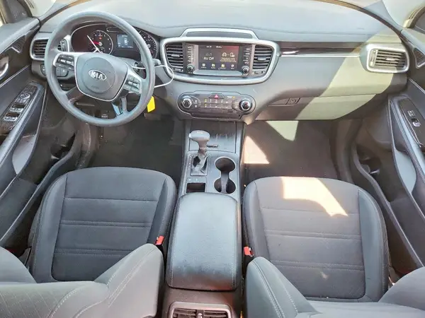 5XYPGDA55LG692606 2020 KIA SORENTO - Image 8