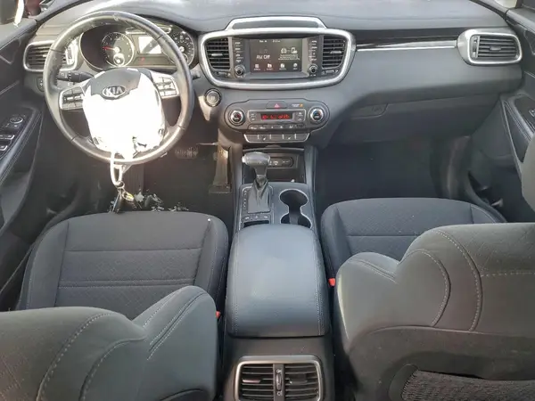 5XYPGDA55LG692766 2020 KIA SORENTO - Image 8