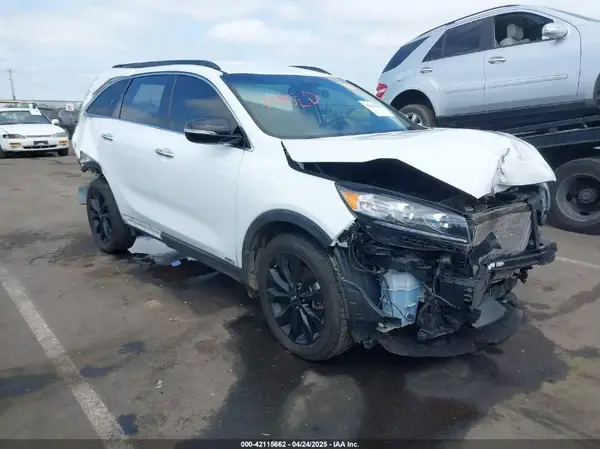 5XYPGDA55LG696963 2020 KIA SORENTO - Image 1