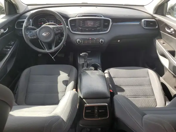 5XYPGDA56GG002786 2016 KIA SORENTO - Image 8