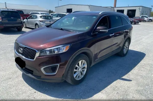 5XYPGDA56GG003372 2016 KIA SORENTO - Image 2