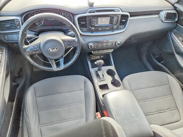 5XYPGDA56GG005672 2016 KIA SORENTO - Image 8