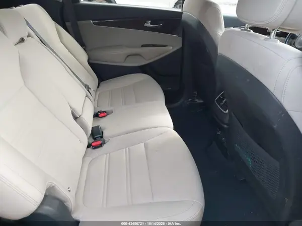 5XYPGDA56GG006773 2016 KIA SORENTO - Image 8