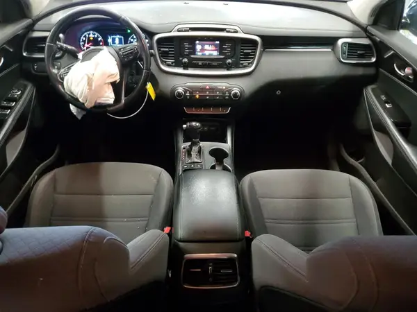 5XYPGDA56GG014551 2016 KIA SORENTO - Image 8
