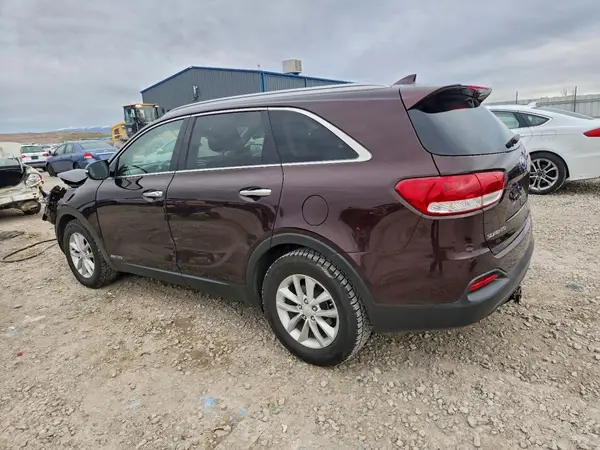 5XYPGDA56GG034038 2016 KIA SORENTO - Image 2