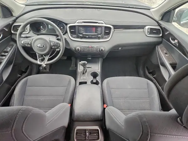 5XYPGDA56GG034038 2016 KIA SORENTO - Image 8