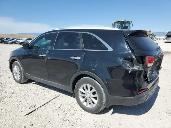 5XYPGDA56GG112673 2016 KIA SORENTO - Image 2