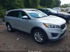 5XYPGDA56GG112740 2016 KIA SORENTO