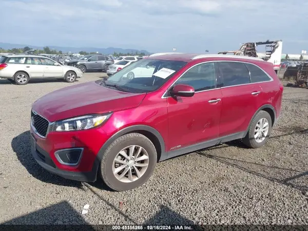 5XYPGDA56GG134284 2016 KIA SORENTO - Image 2