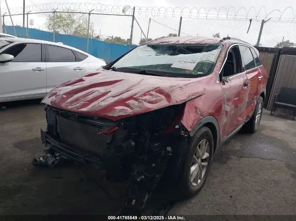 5XYPGDA56GG134690 2016 KIA SORENTO - Image 2