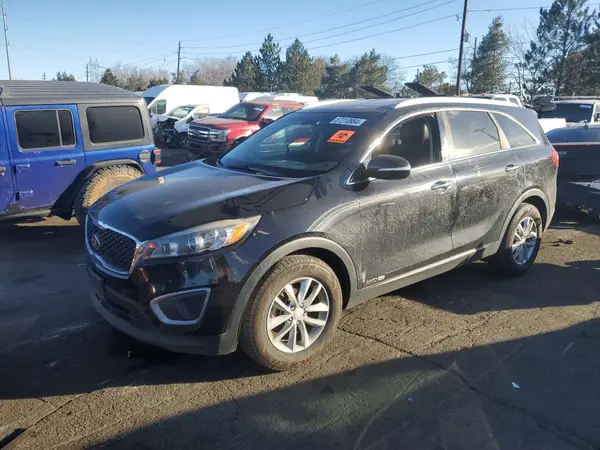 5XYPGDA56GG135063 2016 KIA SORENTO - Image 1