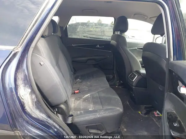 5XYPGDA56GG141428 2016 KIA SORENTO - Image 8