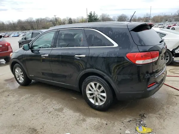 5XYPGDA56GG160075 2016 KIA SORENTO - Image 2