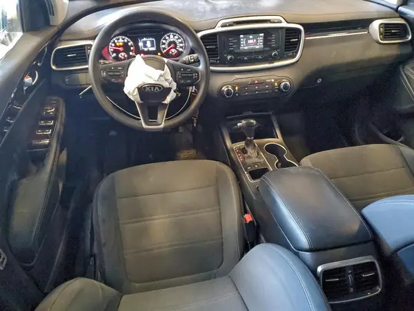 5XYPGDA56GG175174 2016 KIA SORENTO - Image 8