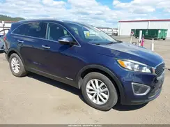 5XYPGDA56GG175806 2016 KIA SORENTO