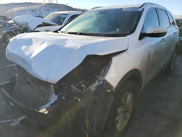 5XYPGDA56GG176034 2016 KIA SORENTO - Image 1